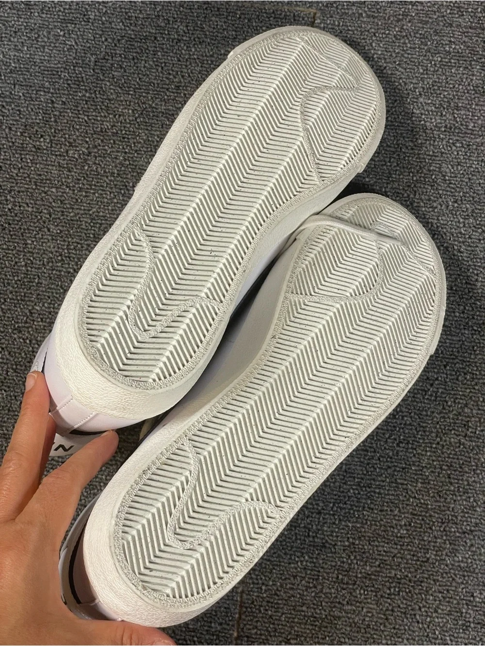 Men’s Nike White High-Top Sneakers with Black Swoosh